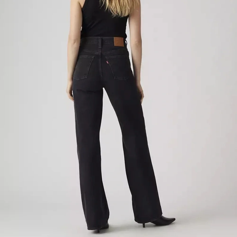 Levi’s rib cage wide leg jeans - Picture 2 of 8